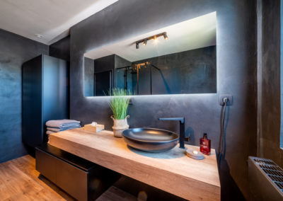 Réalisation de sanitaires - Salle de bains par Jeanfils (Liège)